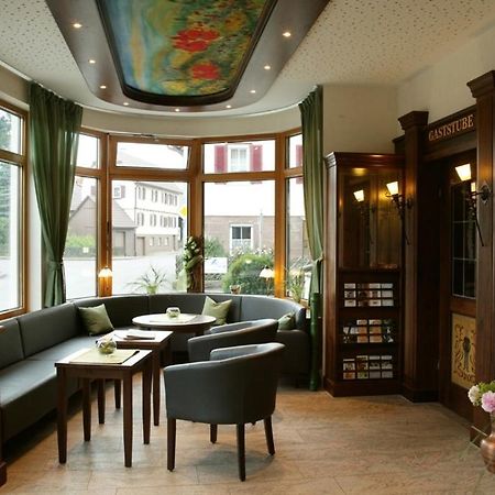 Landgasthof Loewen Hotel Neubulach Bagian luar foto